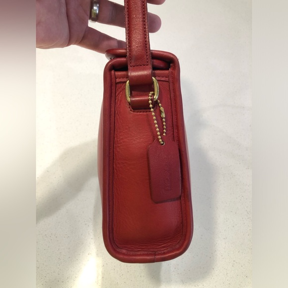 Vintage Coach Hard To Find Red Leather Geometric Bag #9043 Handbag With Hangtag - Picture 5 of 16